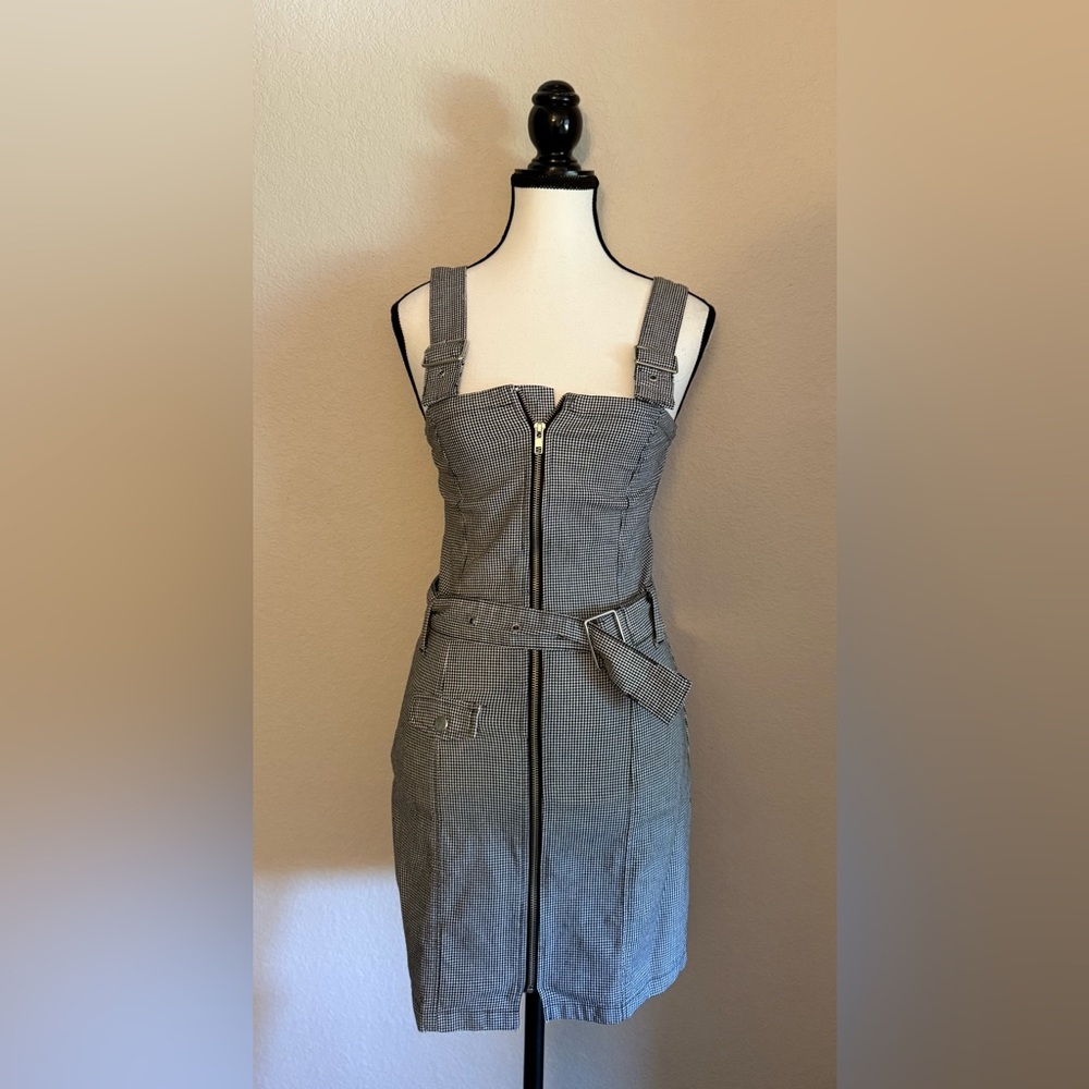 H&M- Divided: Gray Women's Houndstooth Zip-Front Mini Dress